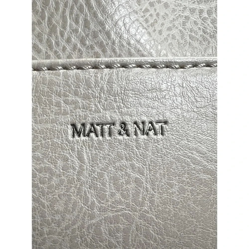 Matt & Nat this elegant